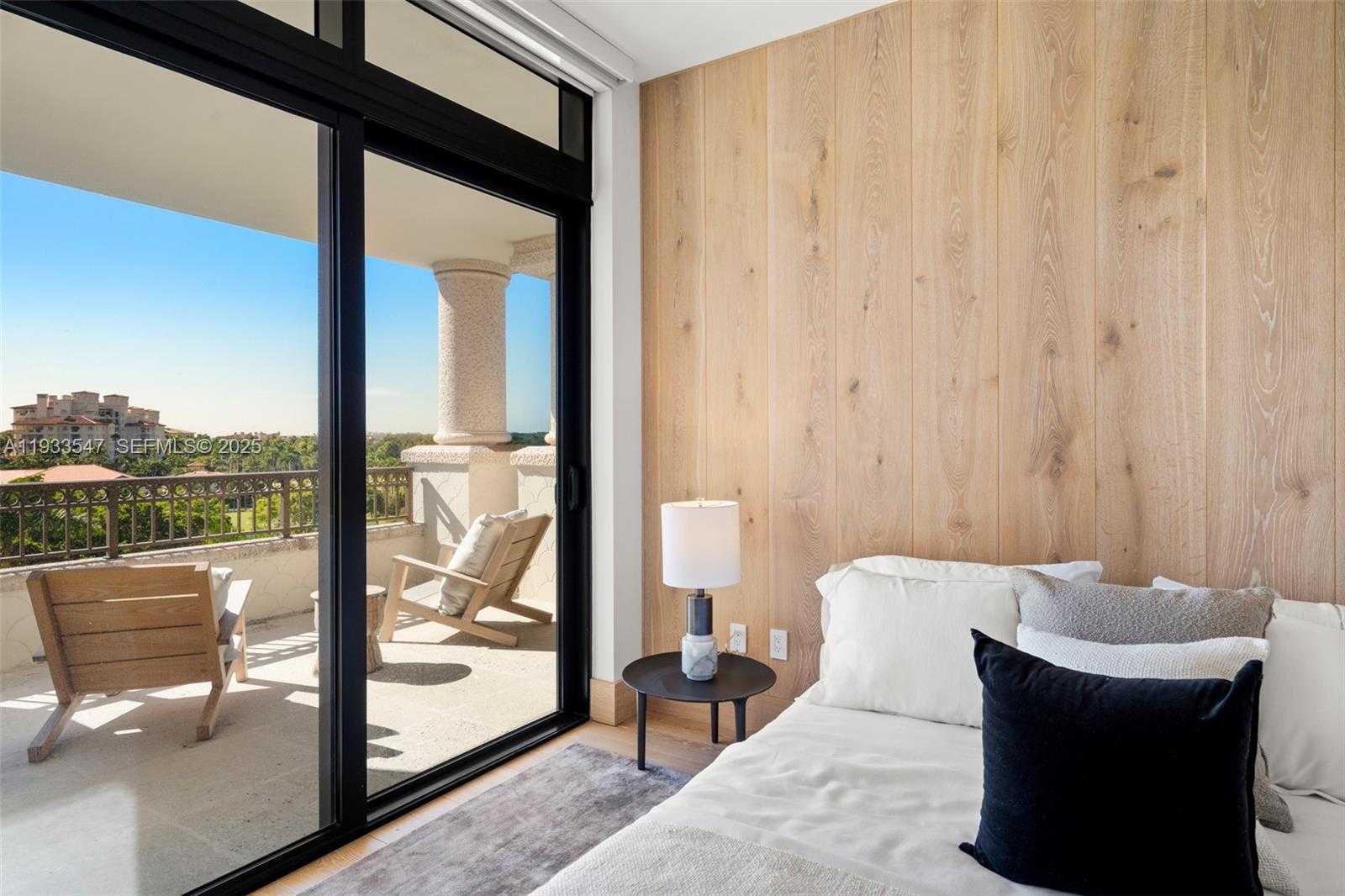 Small Image of 7061 FISHER ISLAND DR #7061, Miami Beach Number 81