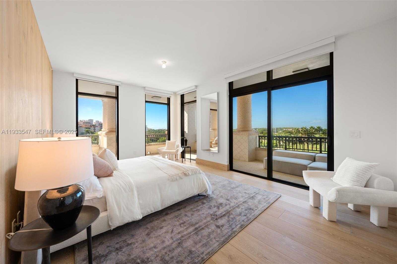 Small Image of 7061 FISHER ISLAND DR #7061, Miami Beach Number 82