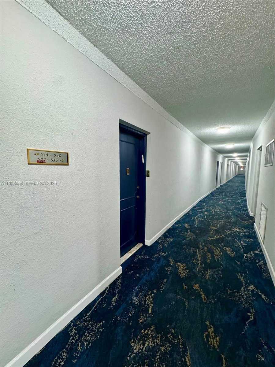 Small Image of 200 DIPLOMAT PKWY #530, Hallandale Beach Number 21