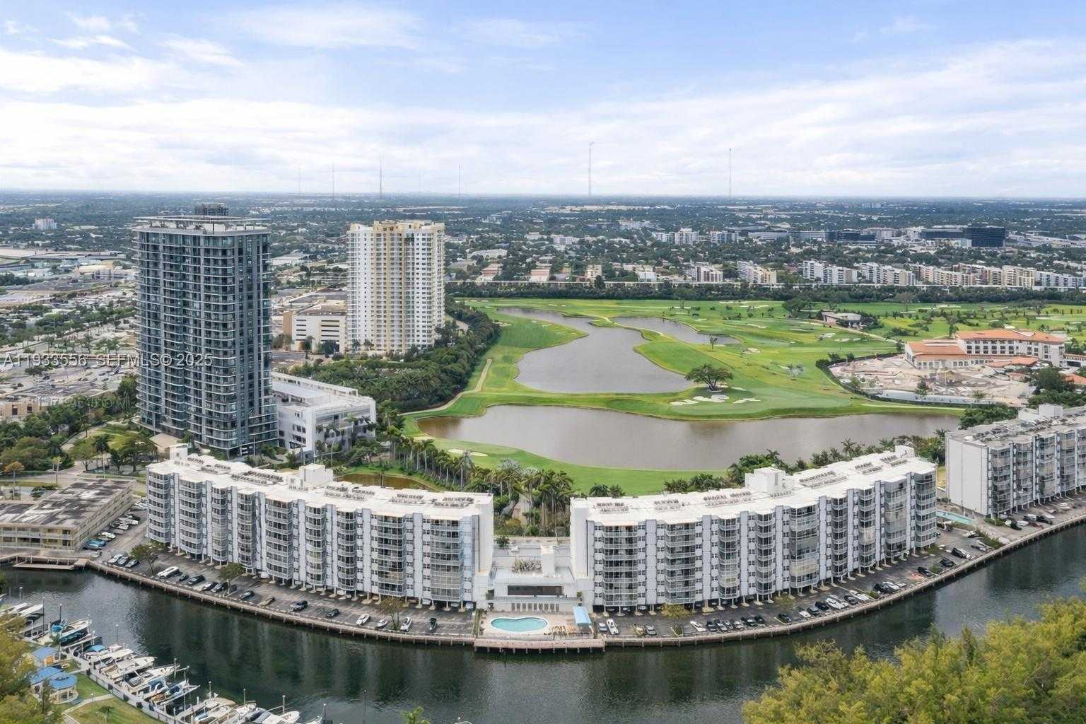 Small Image of 200 DIPLOMAT PKWY #530, Hallandale Beach Number 23