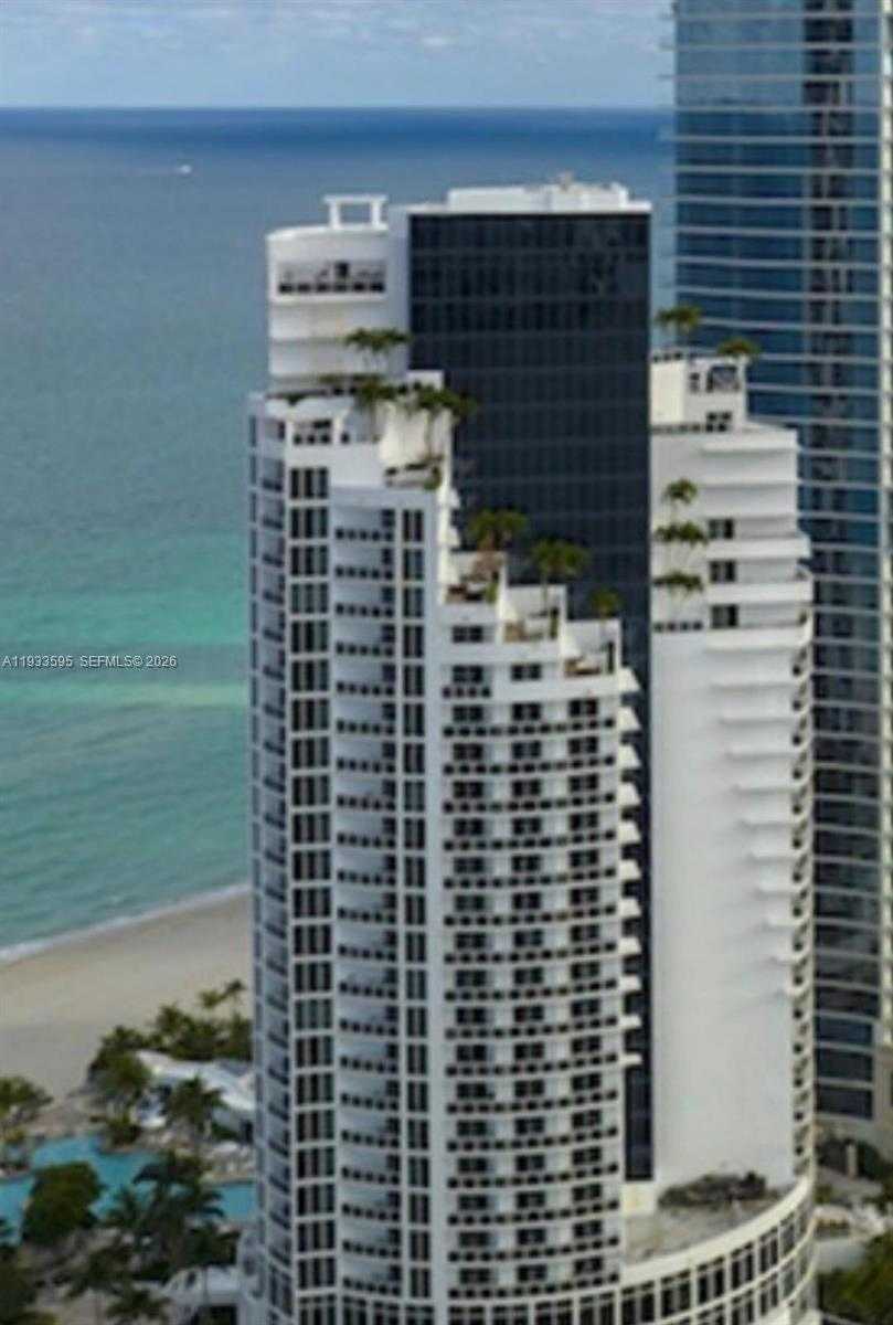 Small Image of 18001 COLLINS AVE #2811, Sunny Isles Beach Number 2