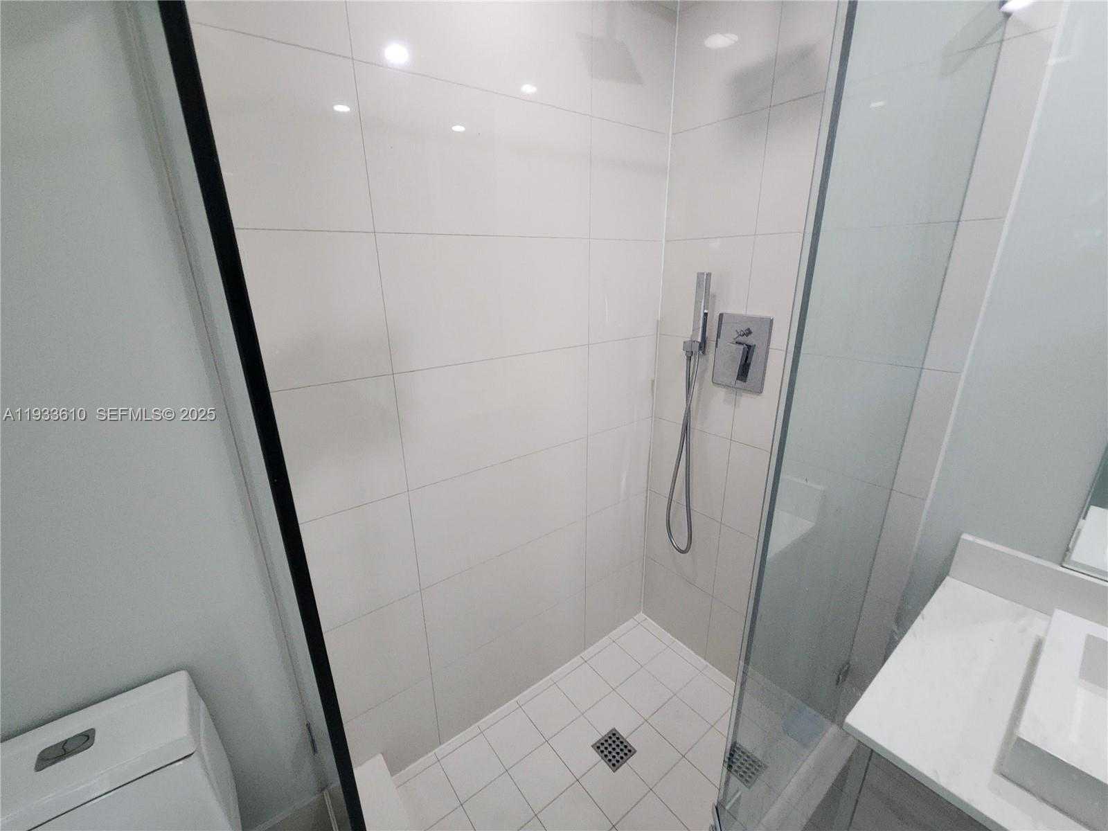 Imagen de Pequeño Objeto