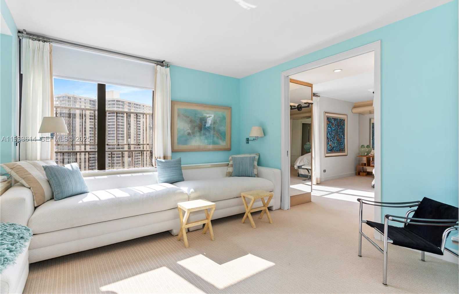 Small Image of 19667 TURNBERRY WAY #17K, Aventura Number 20