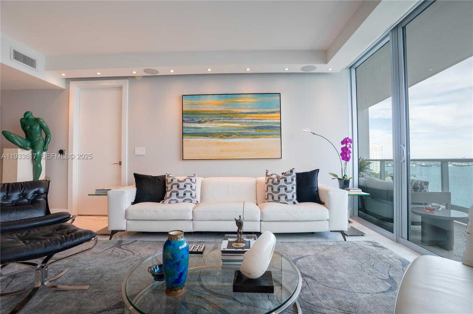 Small Image of 1331 BRICKELL BAY DR #1609, Miami Number 11