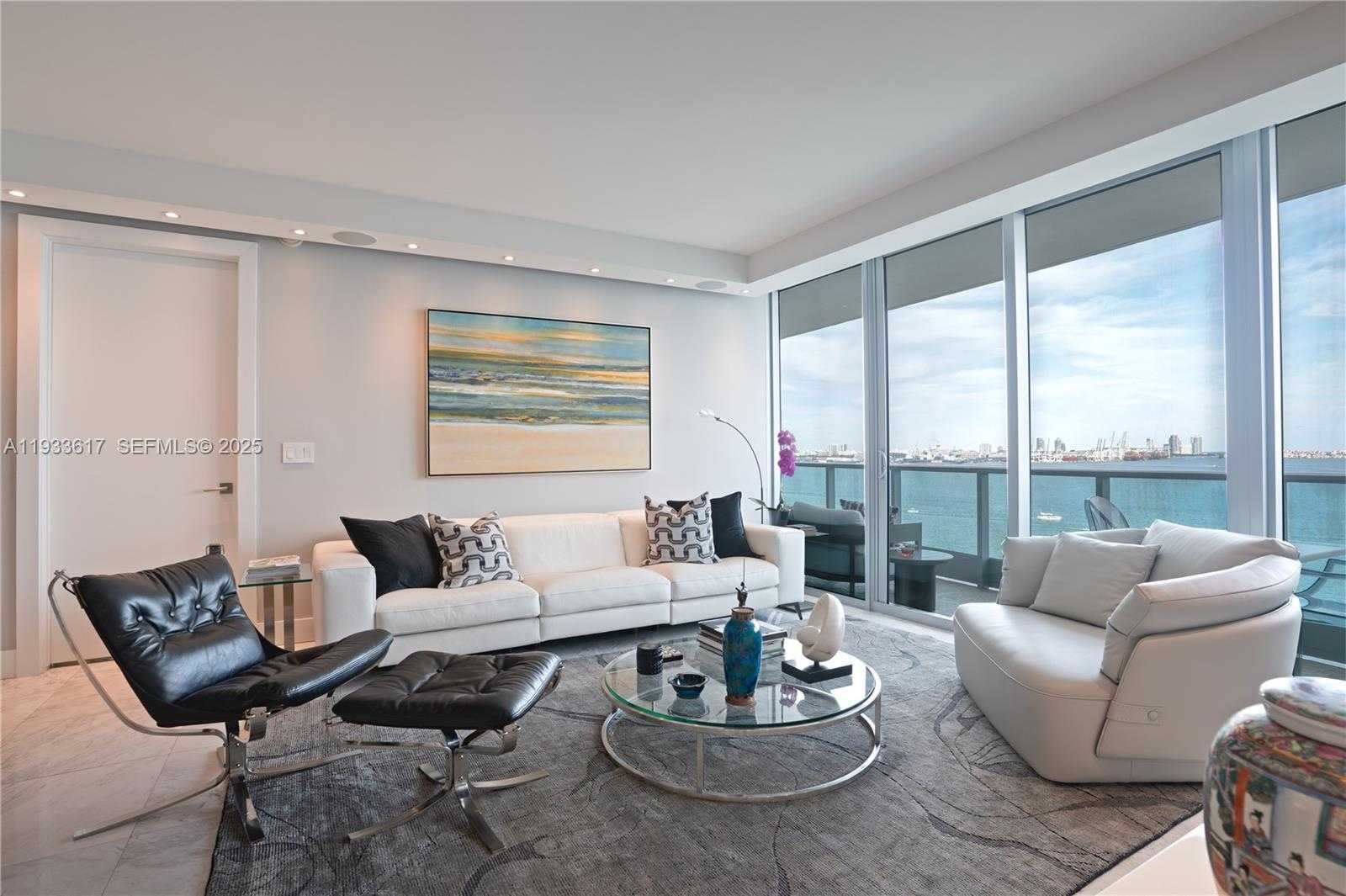 Small Image of 1331 BRICKELL BAY DR #1609, Miami Number 14