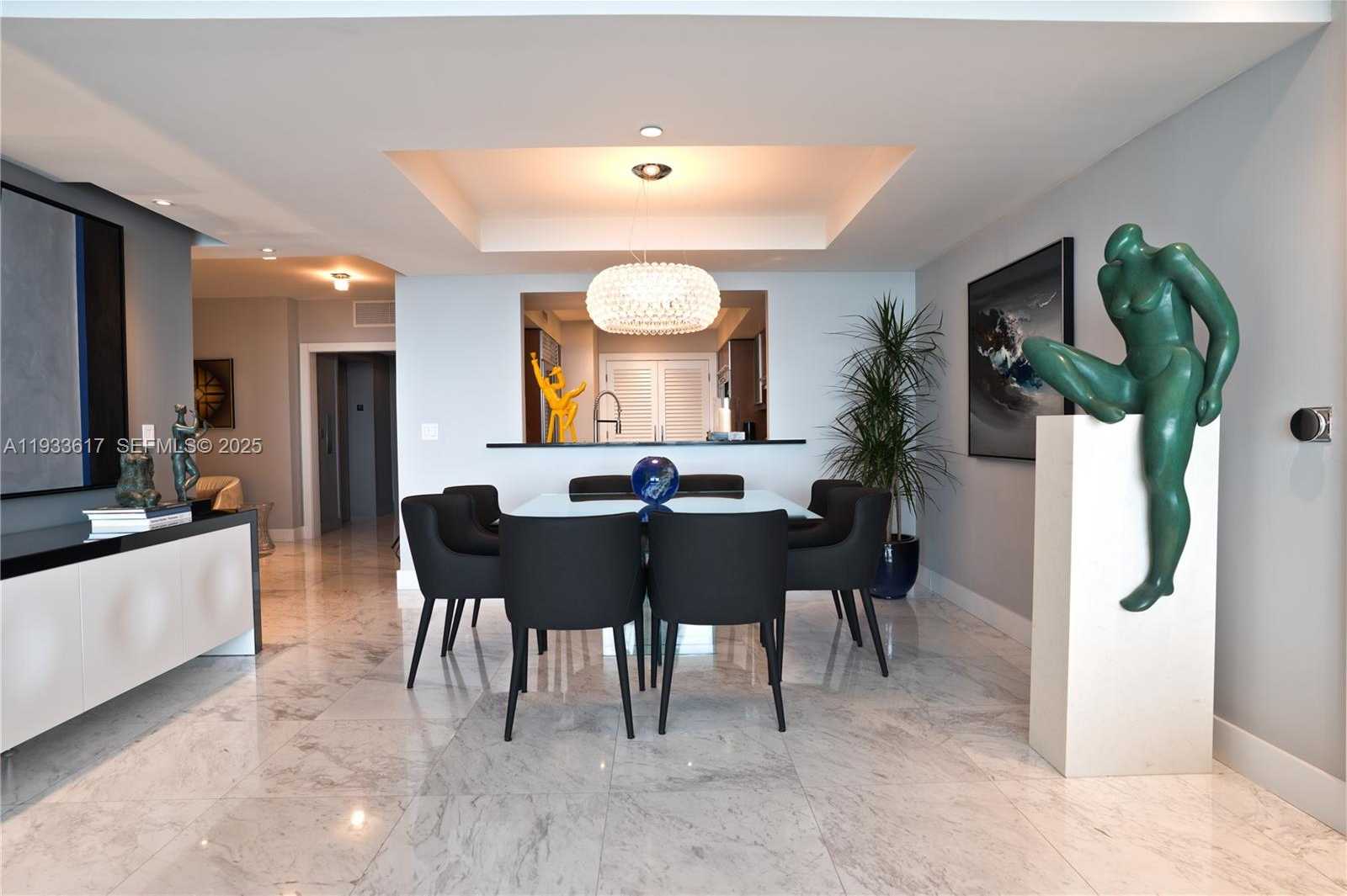 Small Image of 1331 BRICKELL BAY DR #1609, Miami Number 19