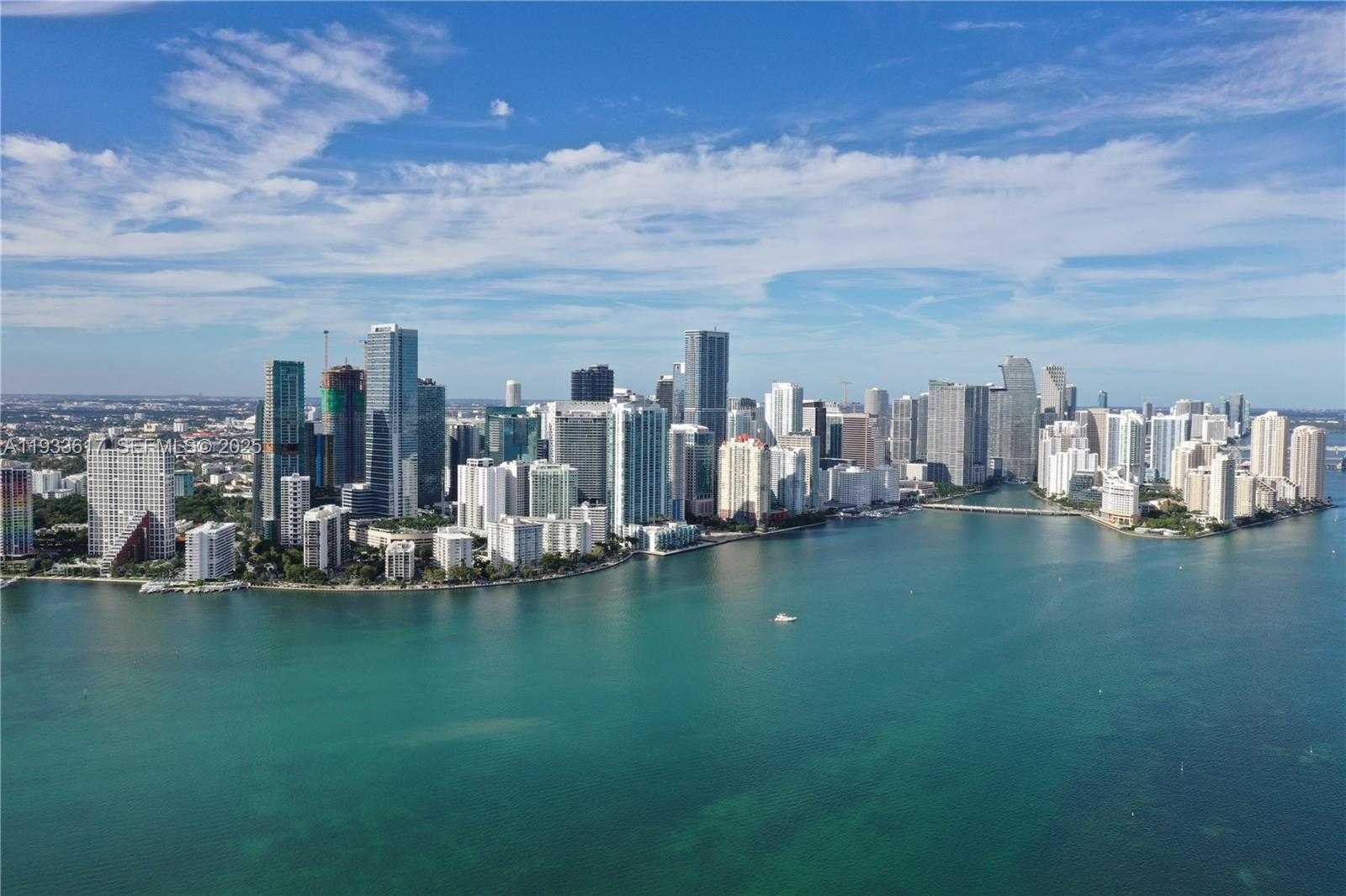 Small Image of 1331 BRICKELL BAY DR #1609, Miami Number 2