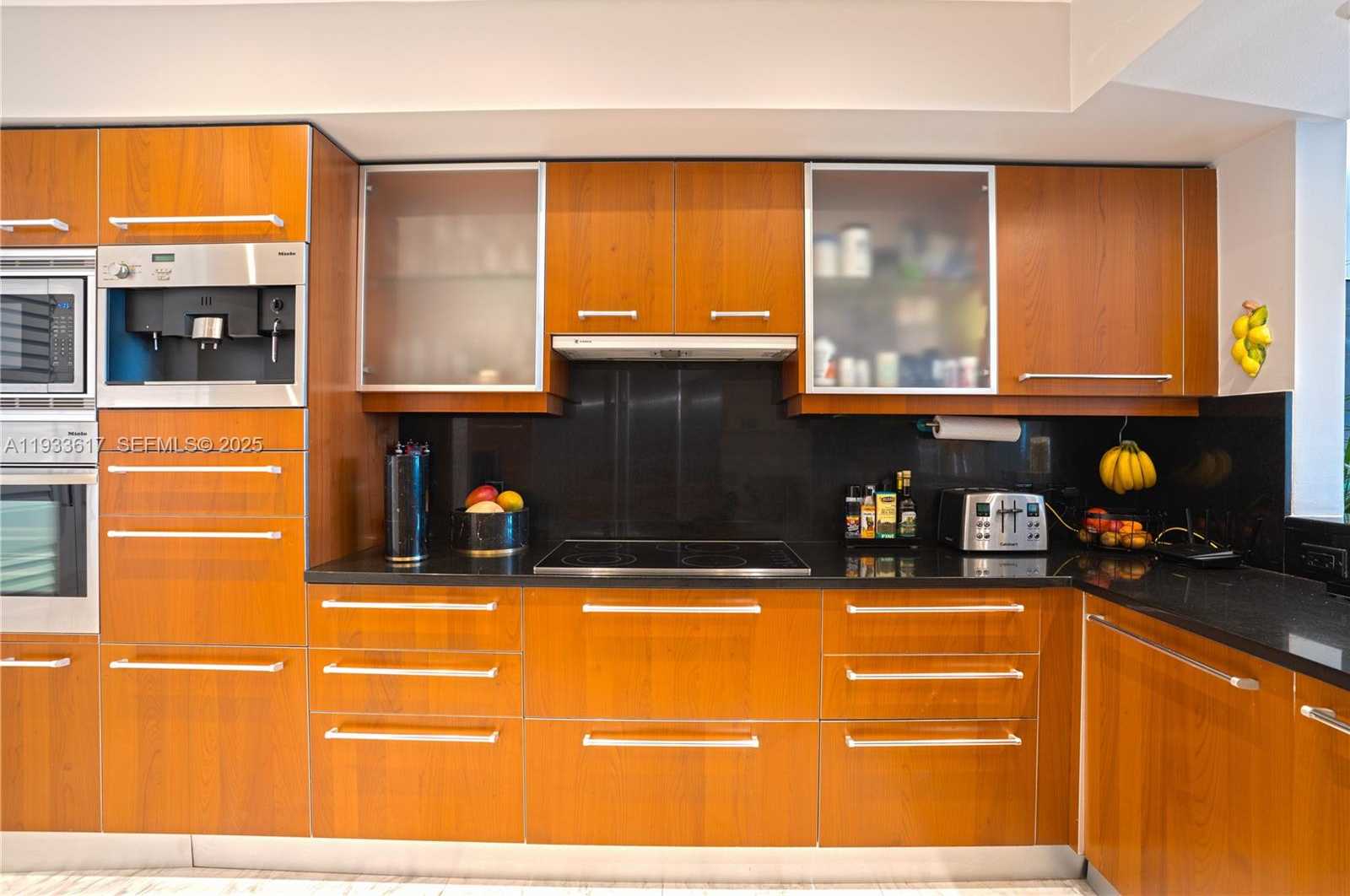 Small Image of 1331 BRICKELL BAY DR #1609, Miami Number 29