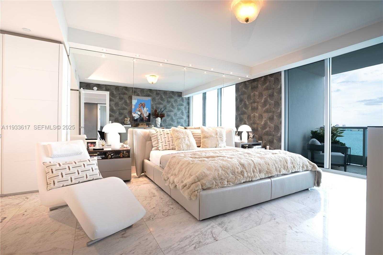 Small Image of 1331 BRICKELL BAY DR #1609, Miami Number 32