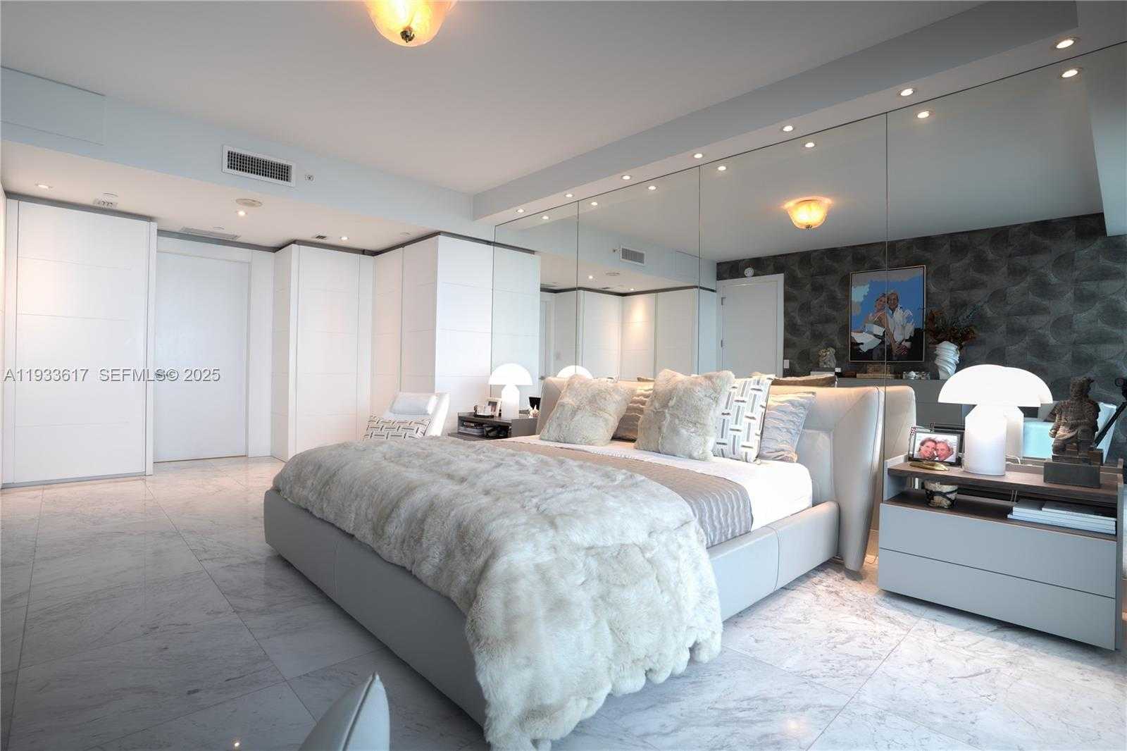 Small Image of 1331 BRICKELL BAY DR #1609, Miami Number 34