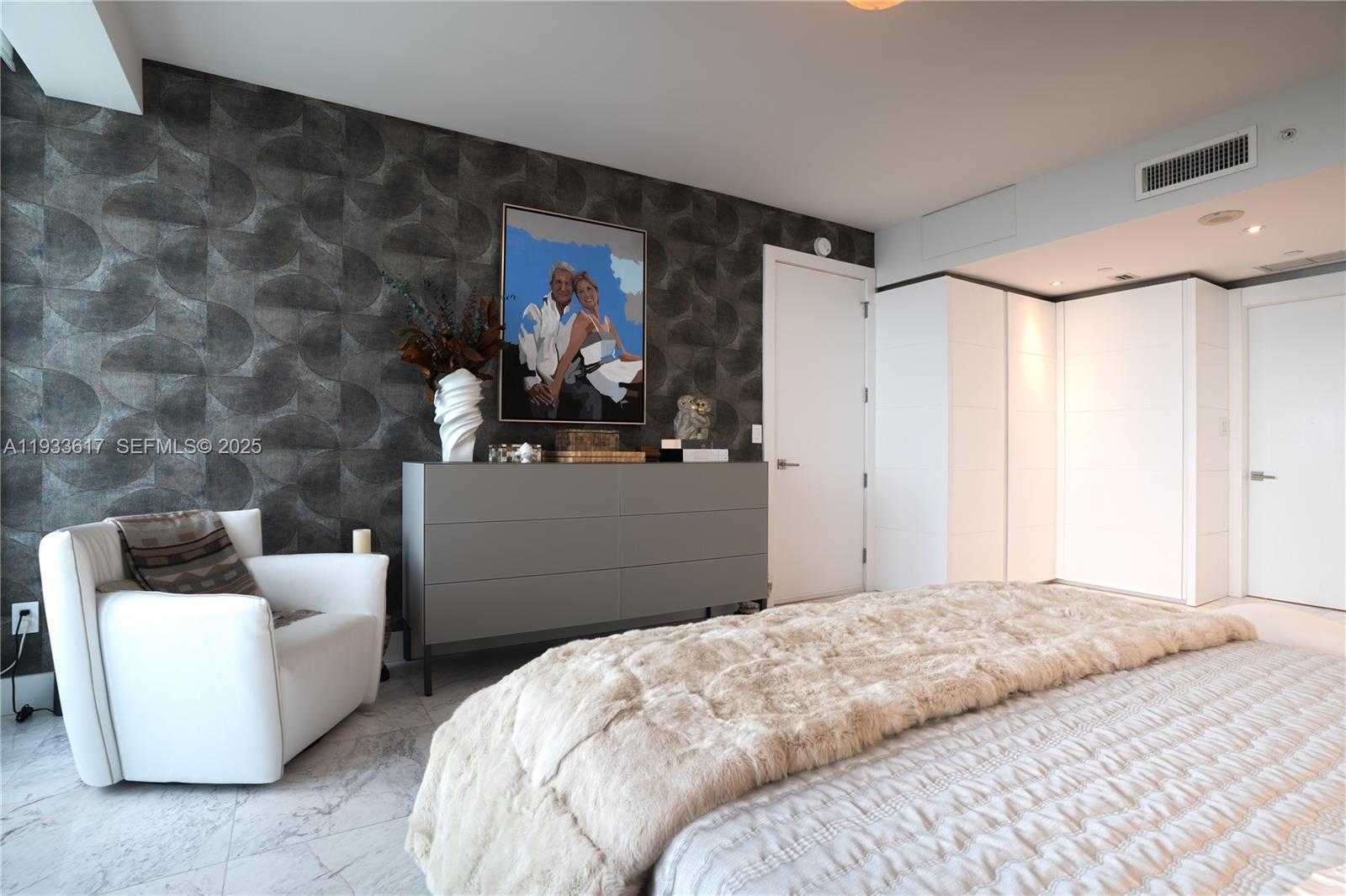 Small Image of 1331 BRICKELL BAY DR #1609, Miami Number 36