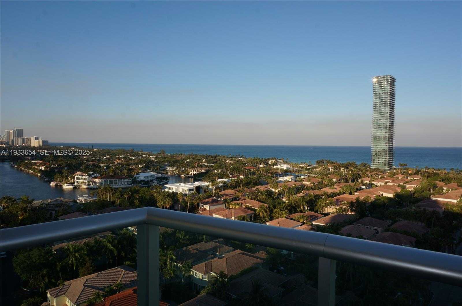 Small Image of 19390 COLLINS AVE #PH-26, Sunny Isles Beach Number 3