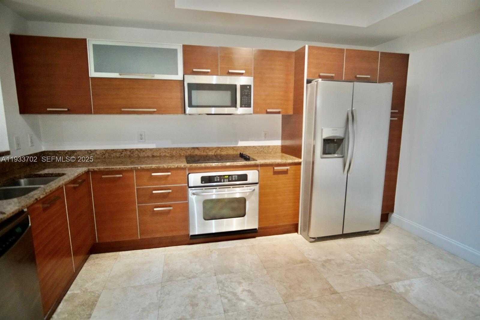 Small Image of 3330 NORTH EAST 190TH ST #1112, Aventura Number 11