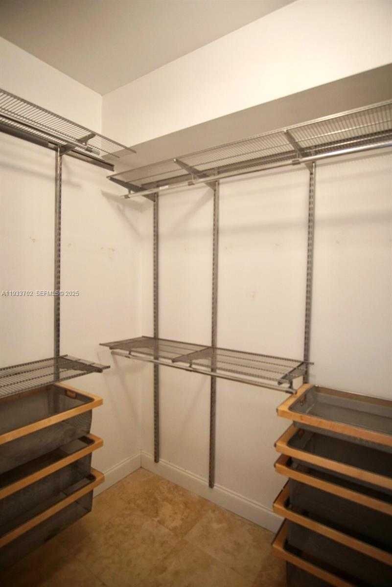 Small Image of 3330 NORTH EAST 190TH ST #1112, Aventura Number 22