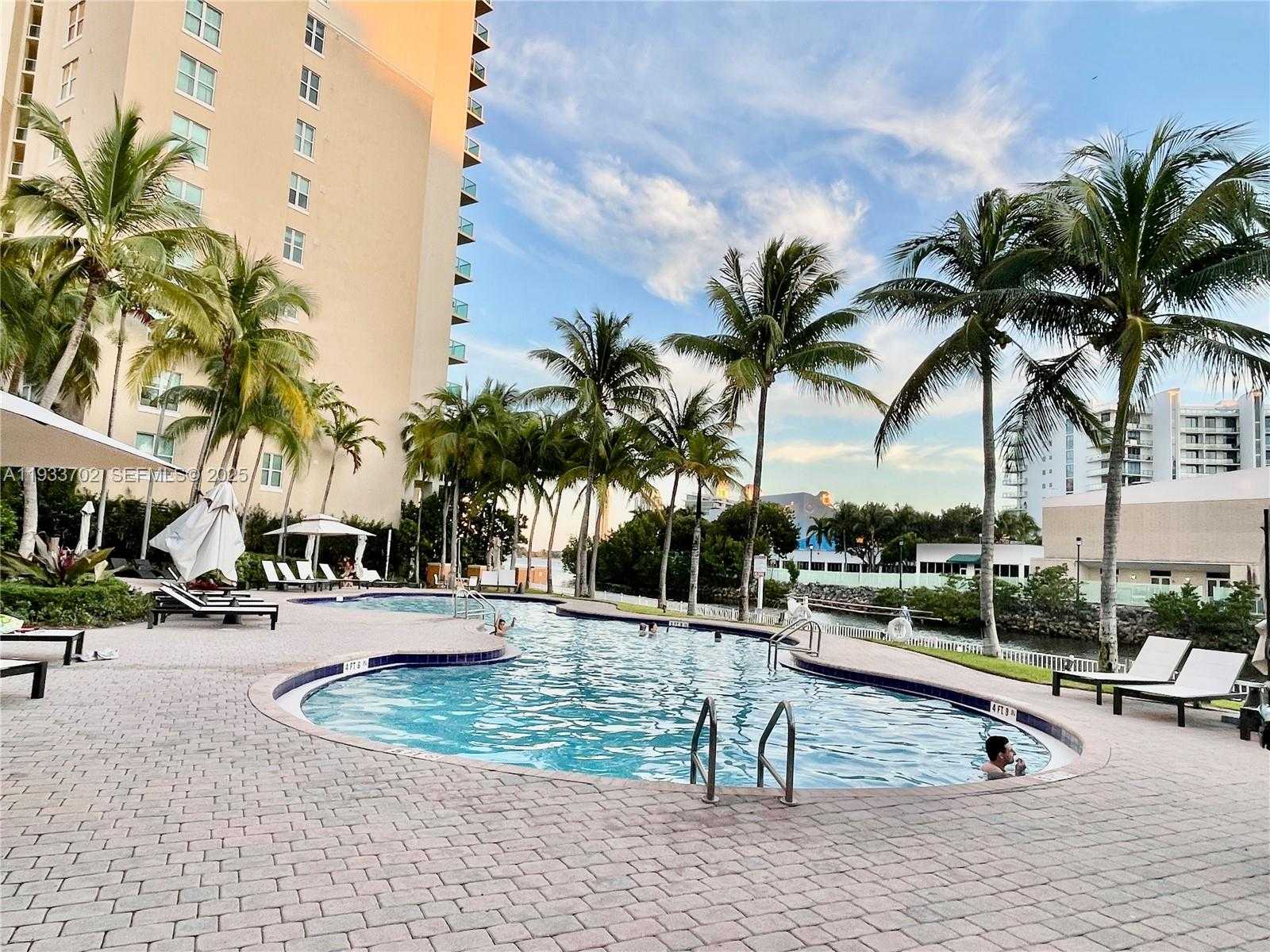 Small Image of 3330 NORTH EAST 190TH ST #1112, Aventura Number 38