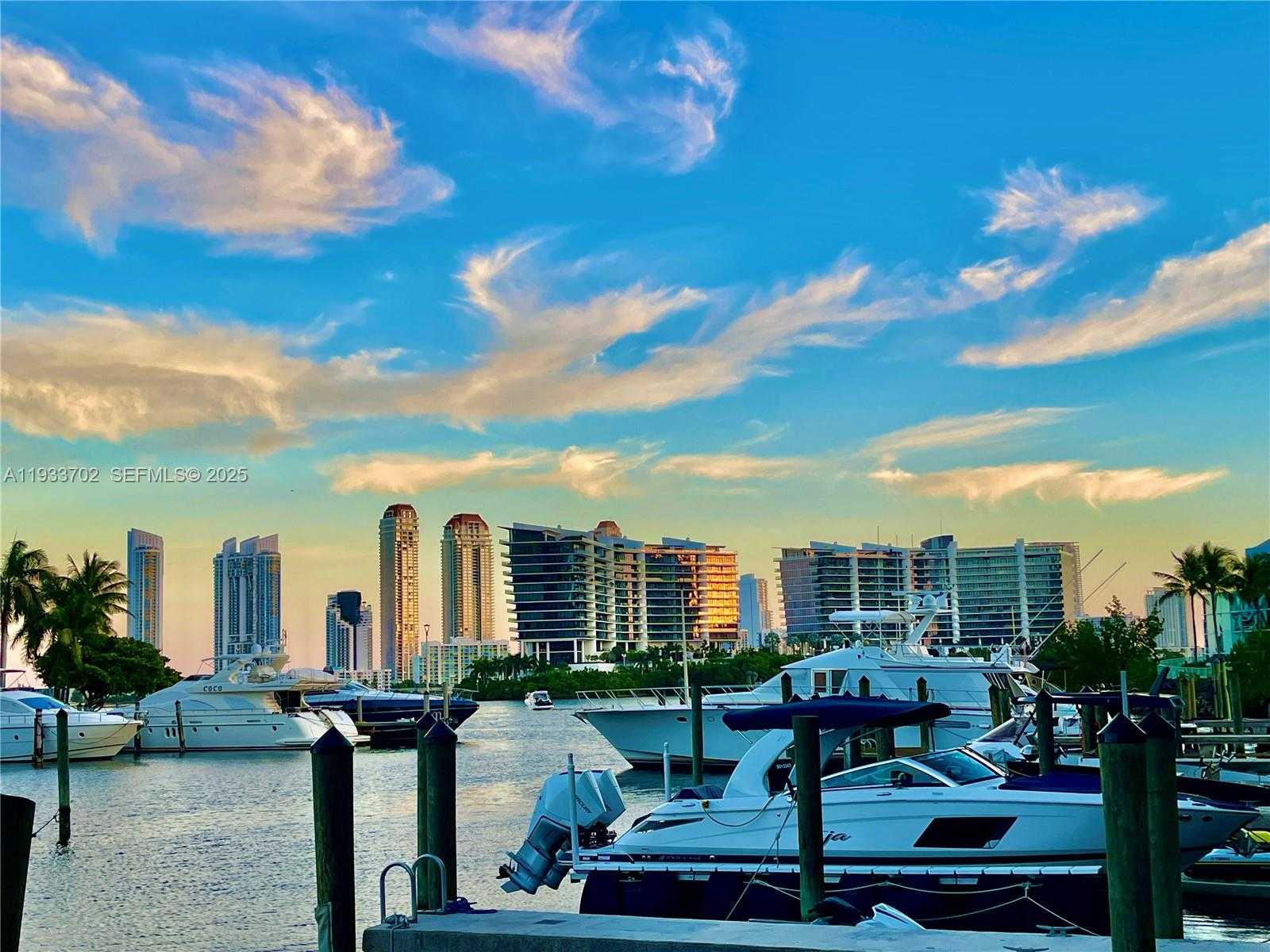 Small Image of 3330 NORTH EAST 190TH ST #1112, Aventura Number 40