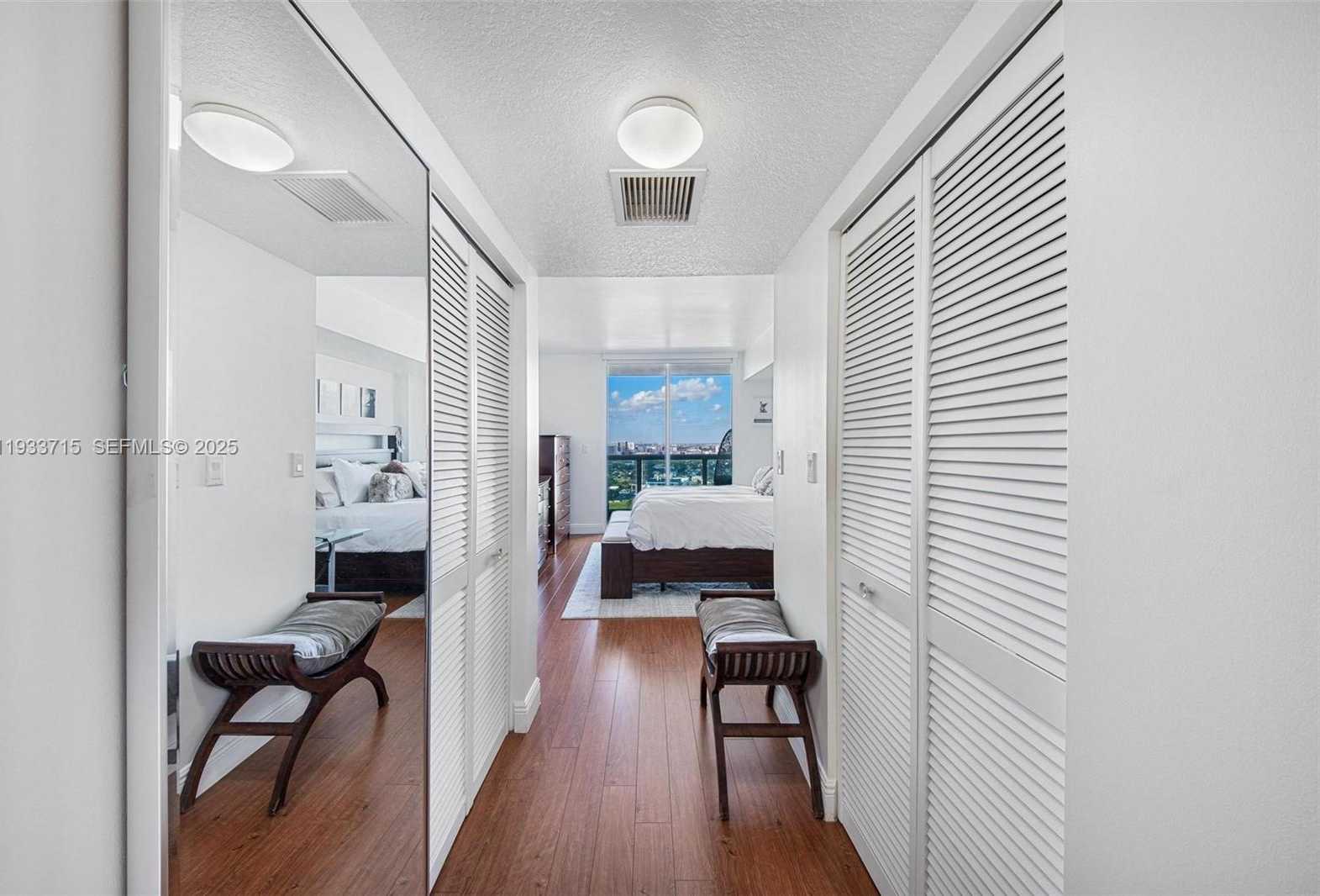 Small Image of 1800 NORTH BAYSHORE DR #3206, Miami Number 21