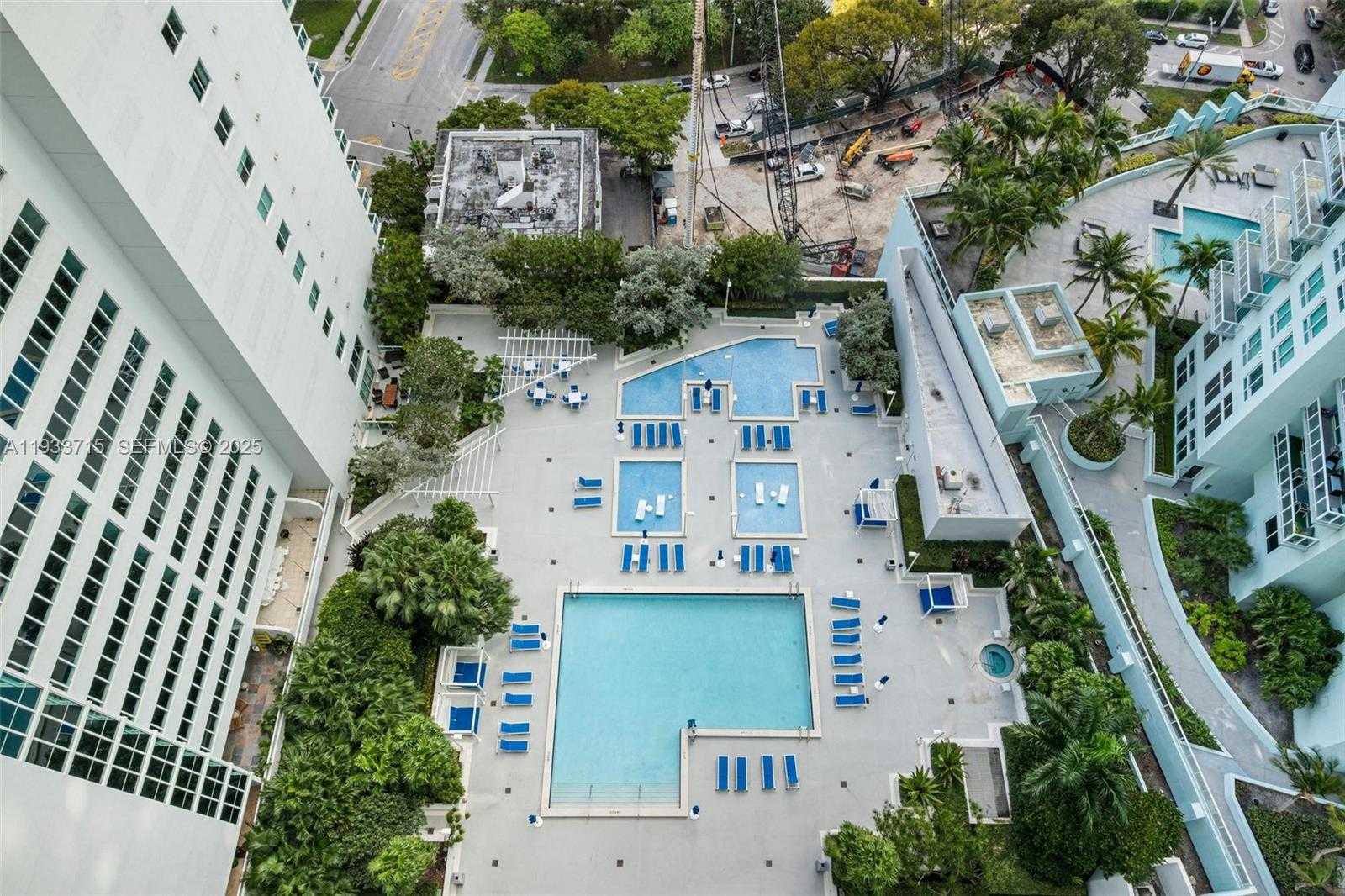 Small Image of 1800 NORTH BAYSHORE DR #3206, Miami Number 23