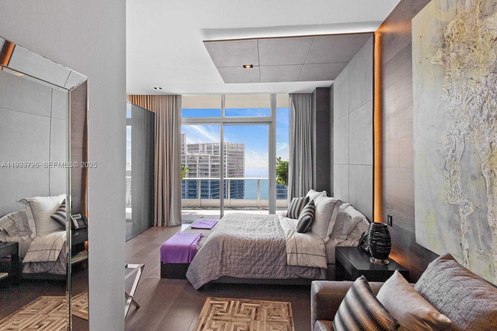 Small Image of 200 BISCAYNE BOULEVARD WAY #PH-5404, Miami Number 39