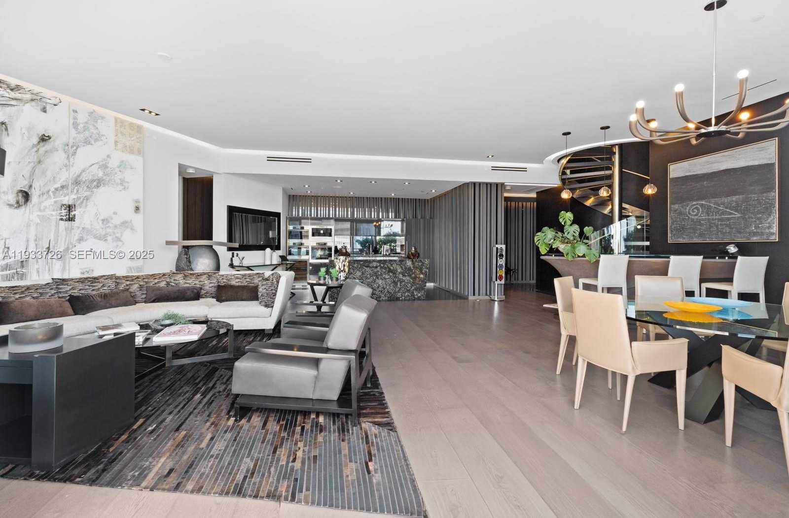 Small Image of 200 BISCAYNE BOULEVARD WAY #PH-5404, Miami Number 5