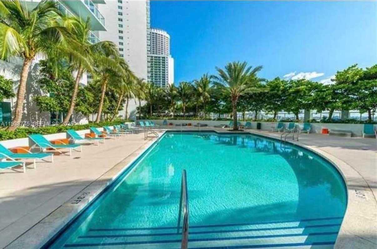 Small Image of 1900 NORTH BAYSHORE DR #3705, Miami Number 15
