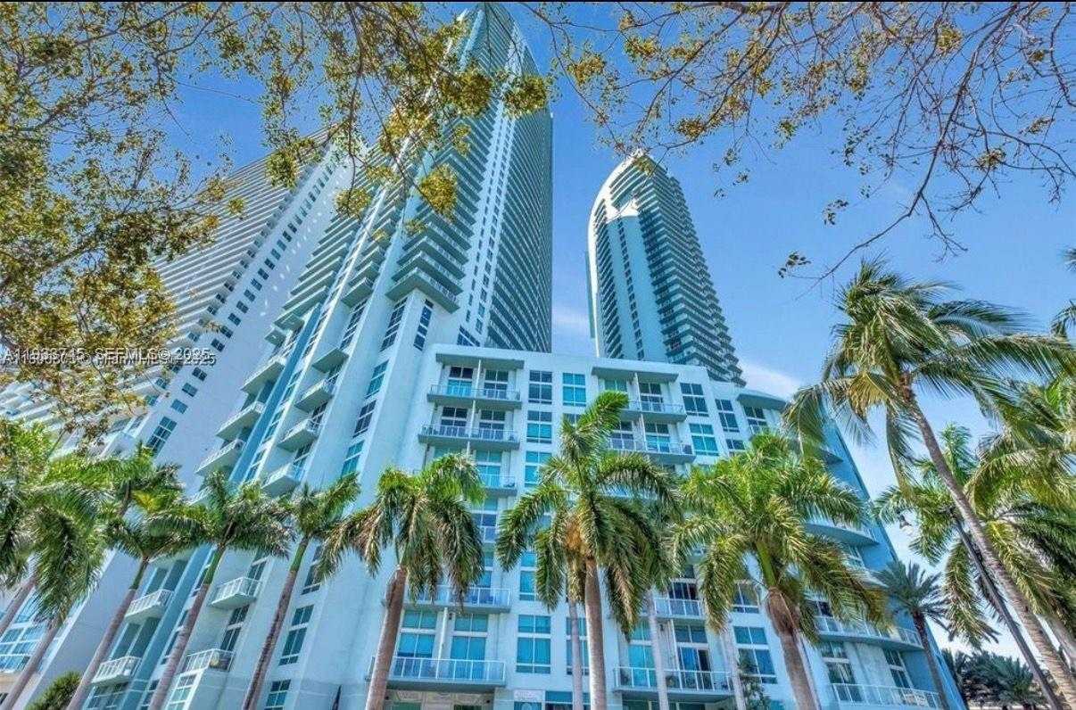 Small Image of 1900 NORTH BAYSHORE DR #3705, Miami Number 33