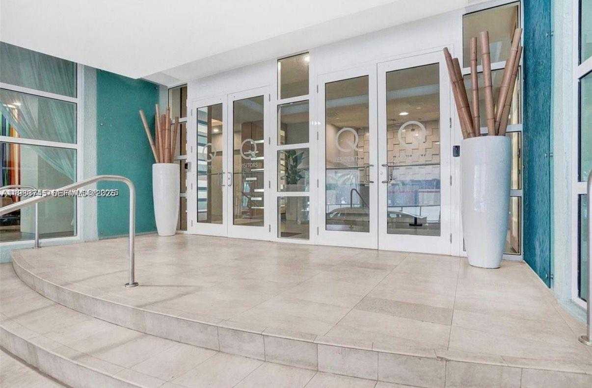 Small Image of 1900 NORTH BAYSHORE DR #3705, Miami Number 4