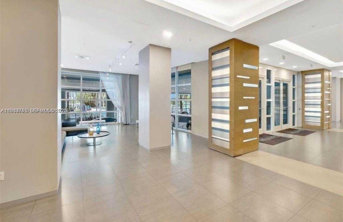 Small Image of 1900 NORTH BAYSHORE DR #3705, Miami Number 5