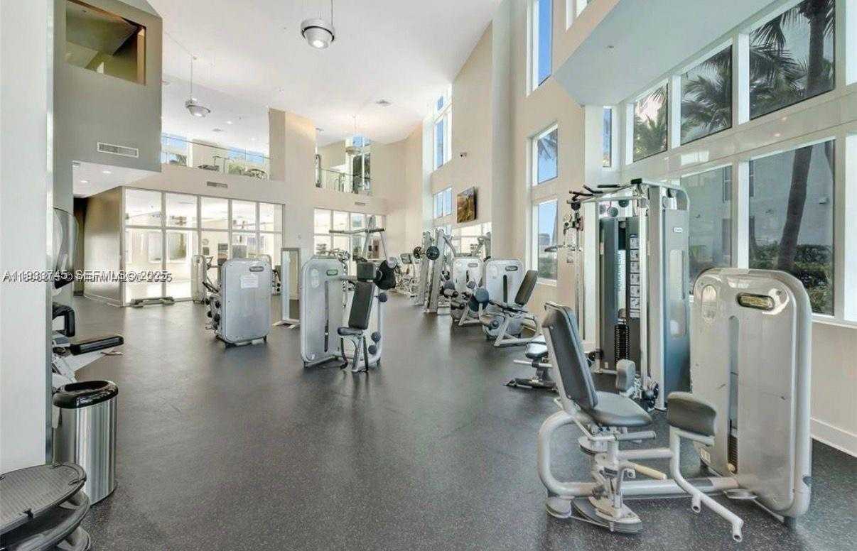 Small Image of 1900 NORTH BAYSHORE DR #3705, Miami Number 7