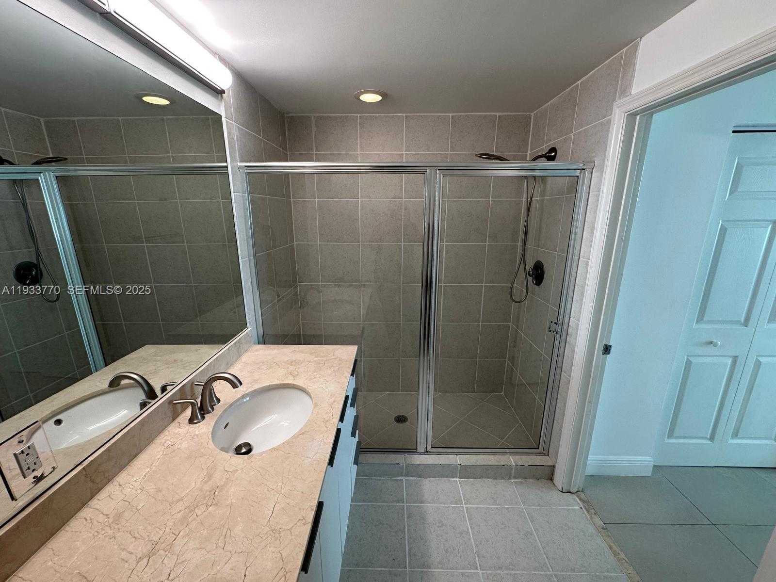 Small Image of 140 SOUTH DIXIE HWY #631, Hollywood Number 12