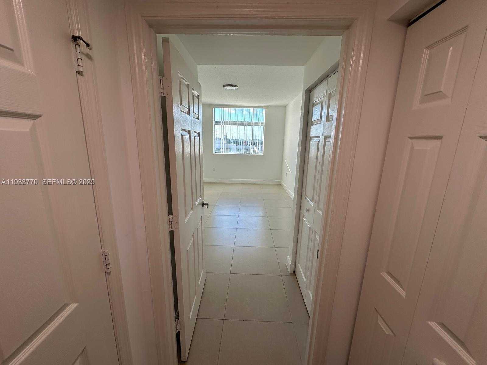 Small Image of 140 SOUTH DIXIE HWY #631, Hollywood Number 24