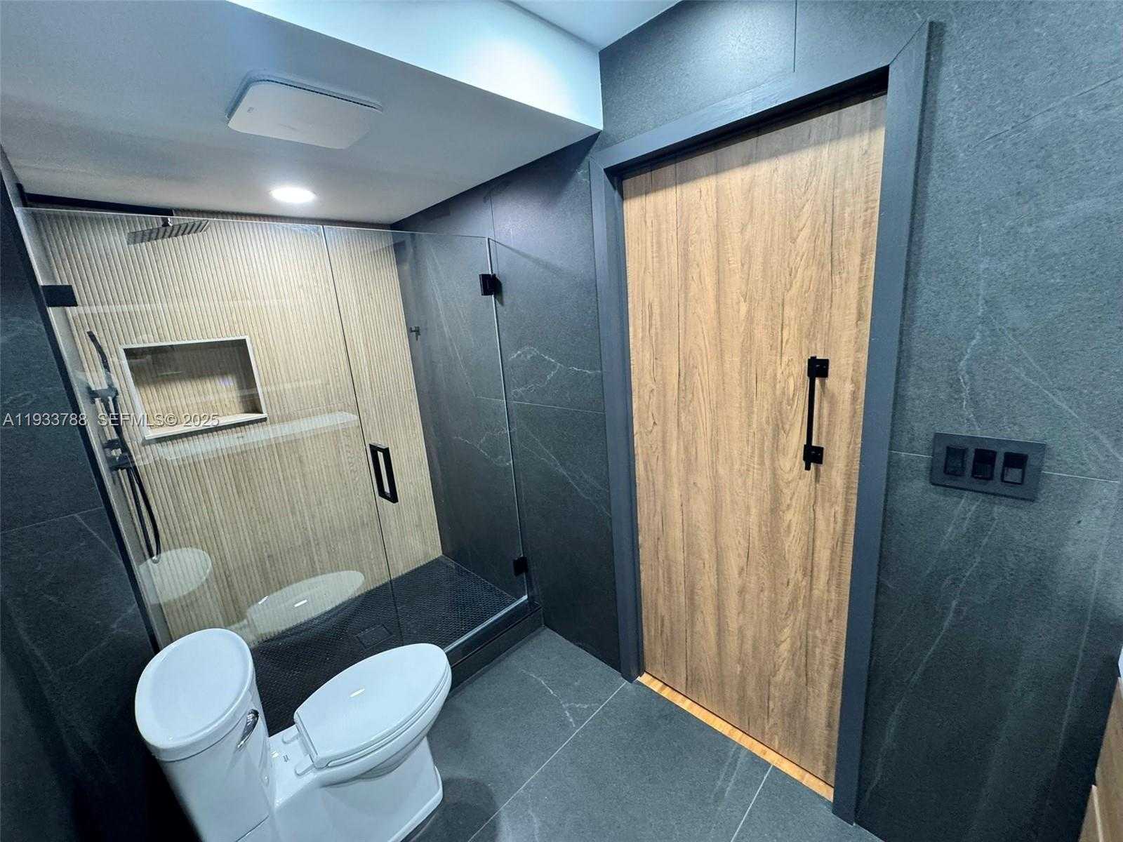 Small Image of 20441 NORTH EAST 30TH AVE #214-9, Aventura Number 18