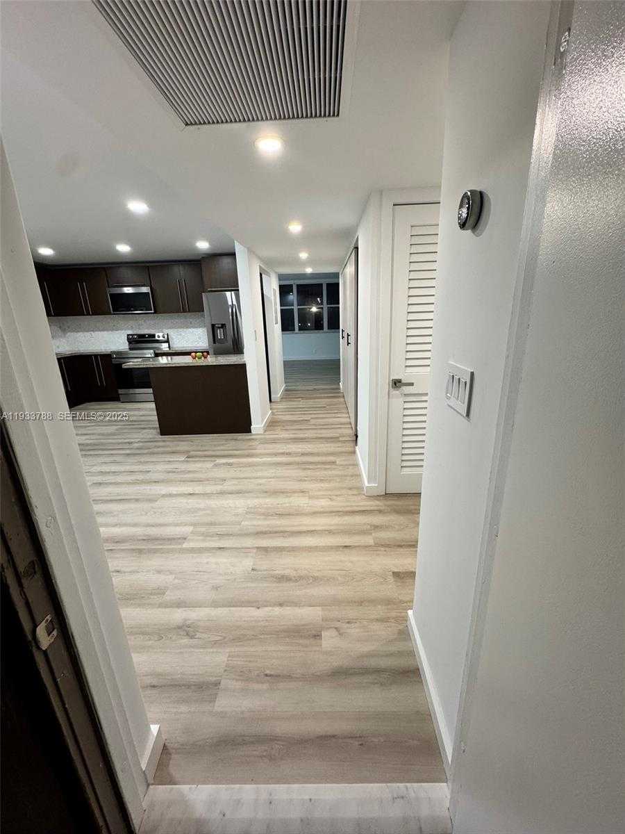 Small Image of 20441 NORTH EAST 30TH AVE #214-9, Aventura Number 2