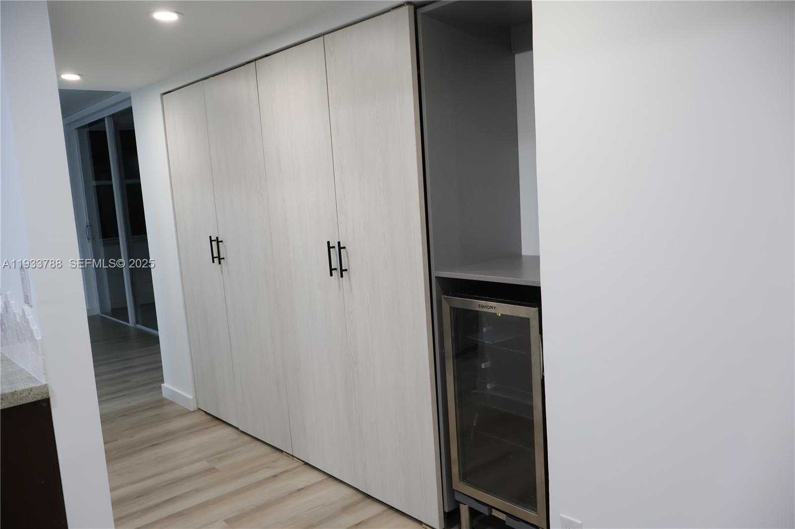 Small Image of 20441 NORTH EAST 30TH AVE #214-9, Aventura Number 7