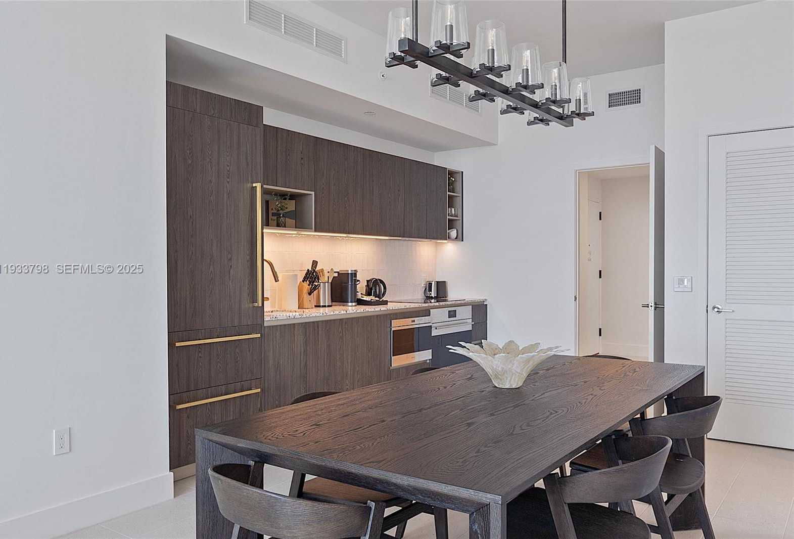 Small Image of 159 NORTH EAST 6TH ST #5015, Miami Number 12