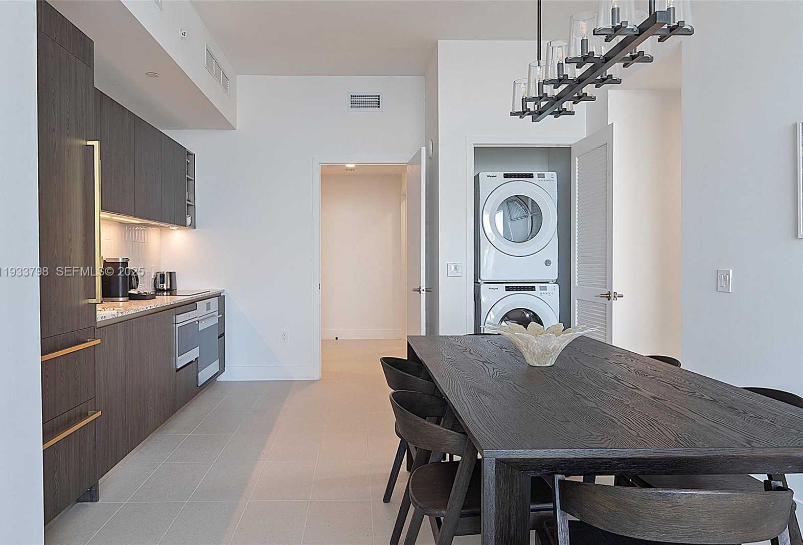 Small Image of 159 NORTH EAST 6TH ST #5015, Miami Number 13