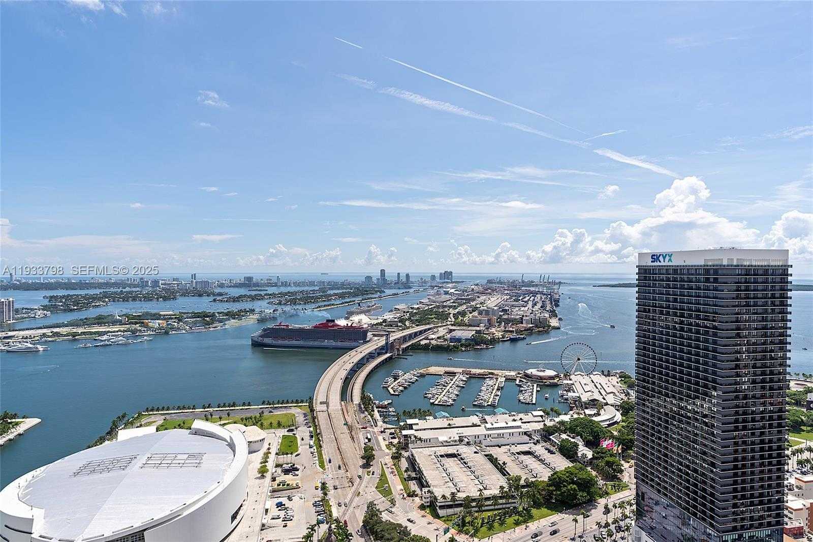 Small Image of 159 NORTH EAST 6TH ST #5015, Miami Number 17