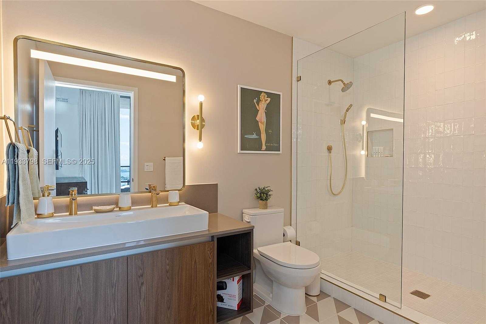 Small Image of 159 NORTH EAST 6TH ST #5015, Miami Number 22