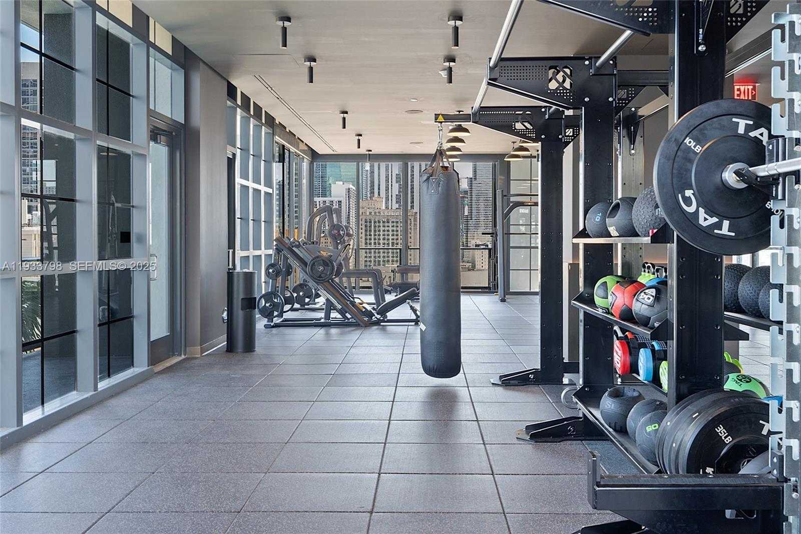 Small Image of 159 NORTH EAST 6TH ST #5015, Miami Number 40