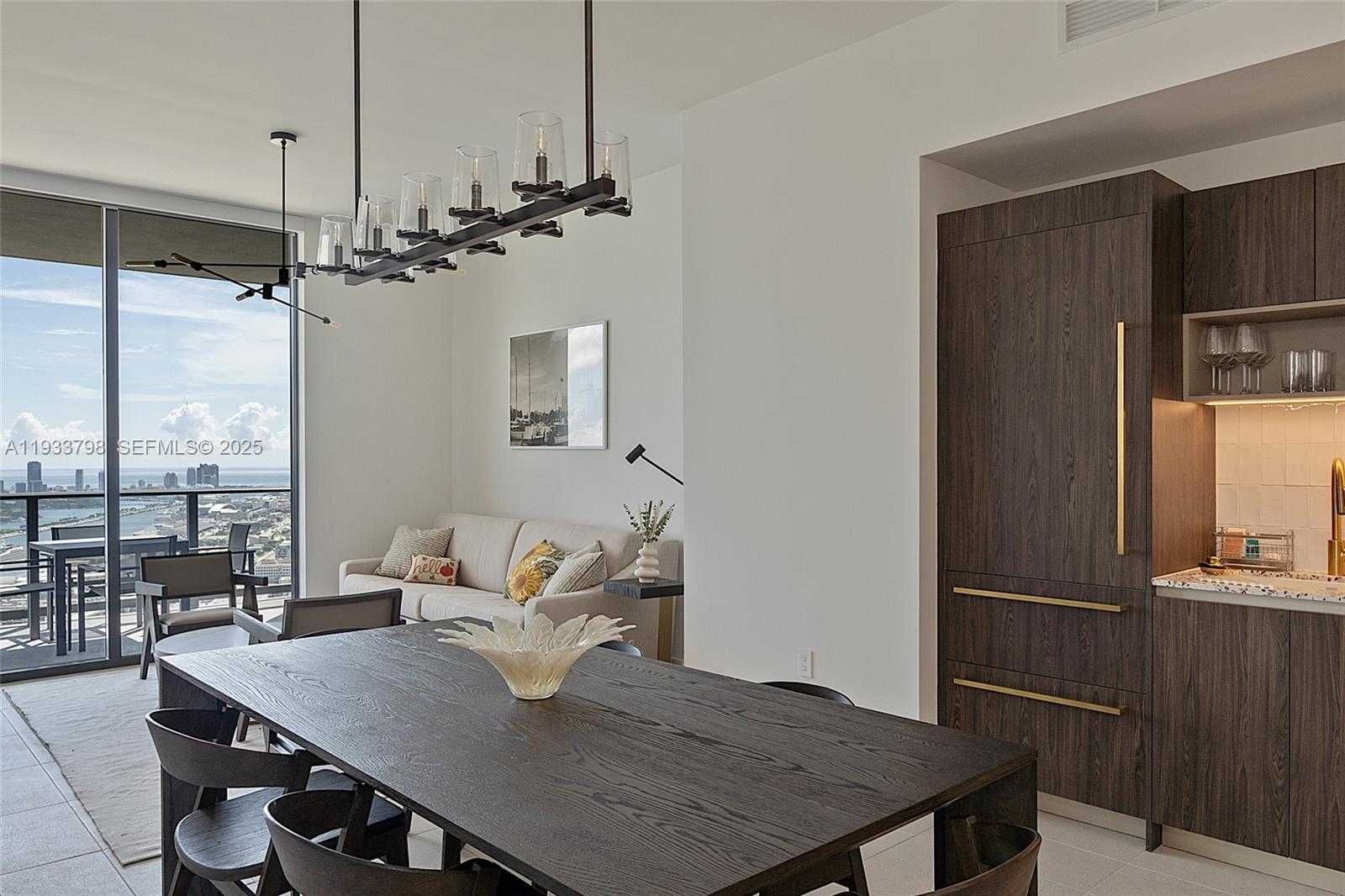 Small Image of 159 NORTH EAST 6TH ST #5015, Miami Number 6