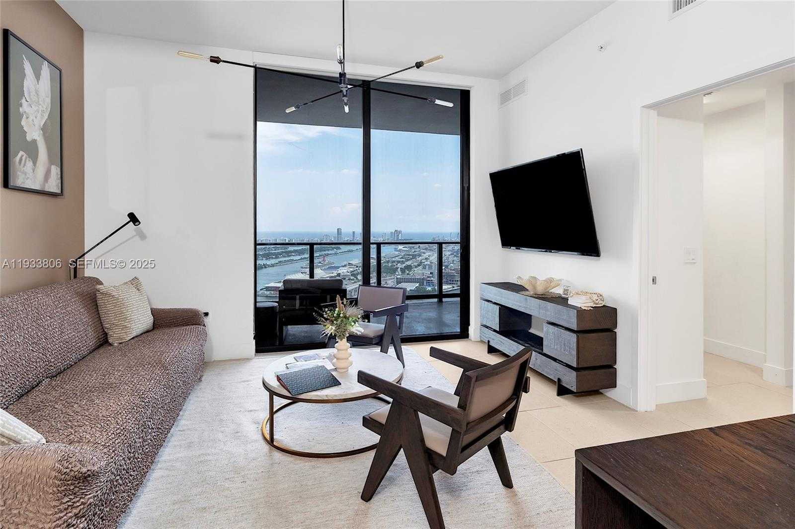 Small Image of 159 NORTH EAST 6TH ST #5016, Miami Number 10