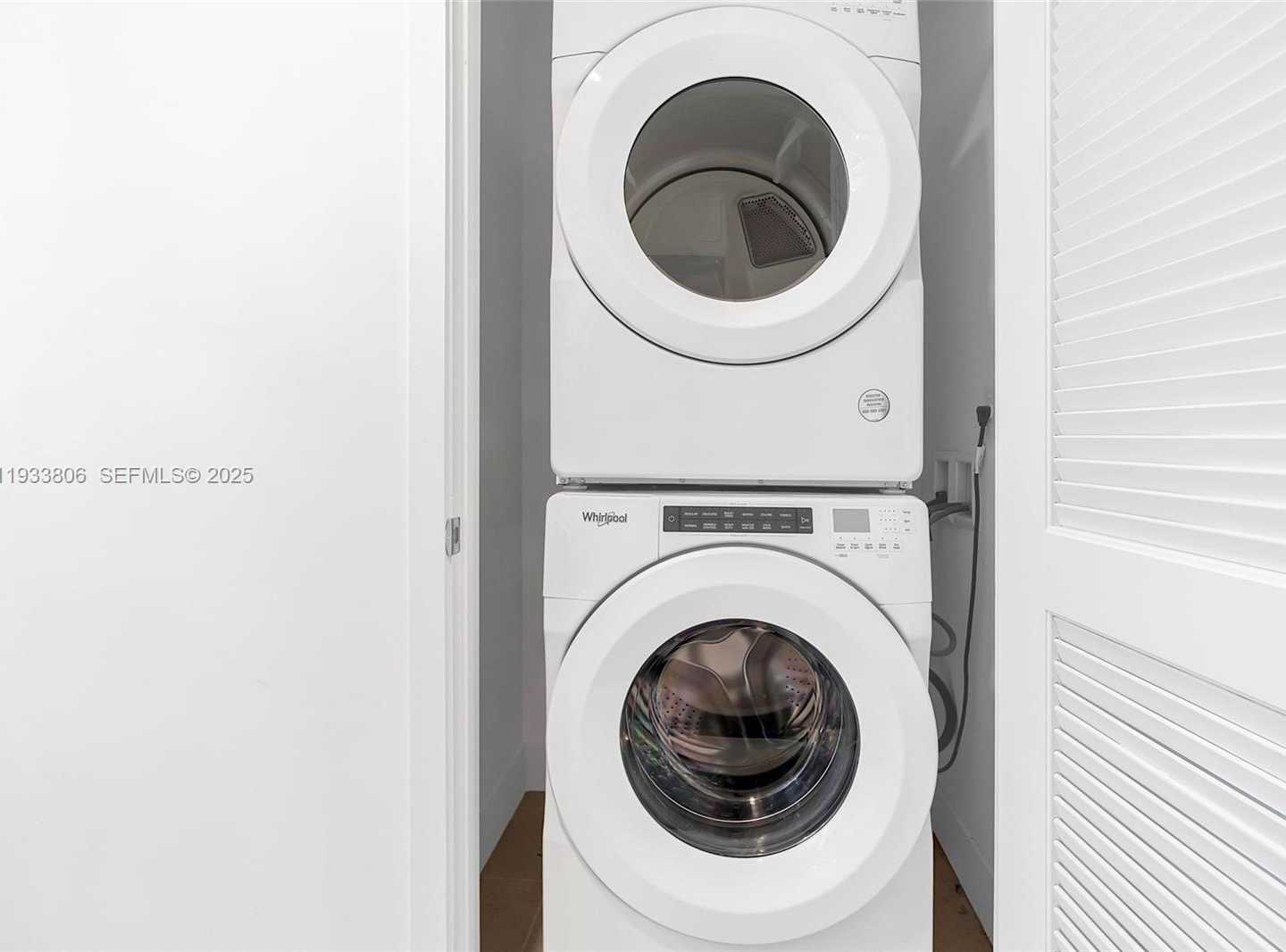 Small Image of 159 NORTH EAST 6TH ST #5016, Miami Number 40