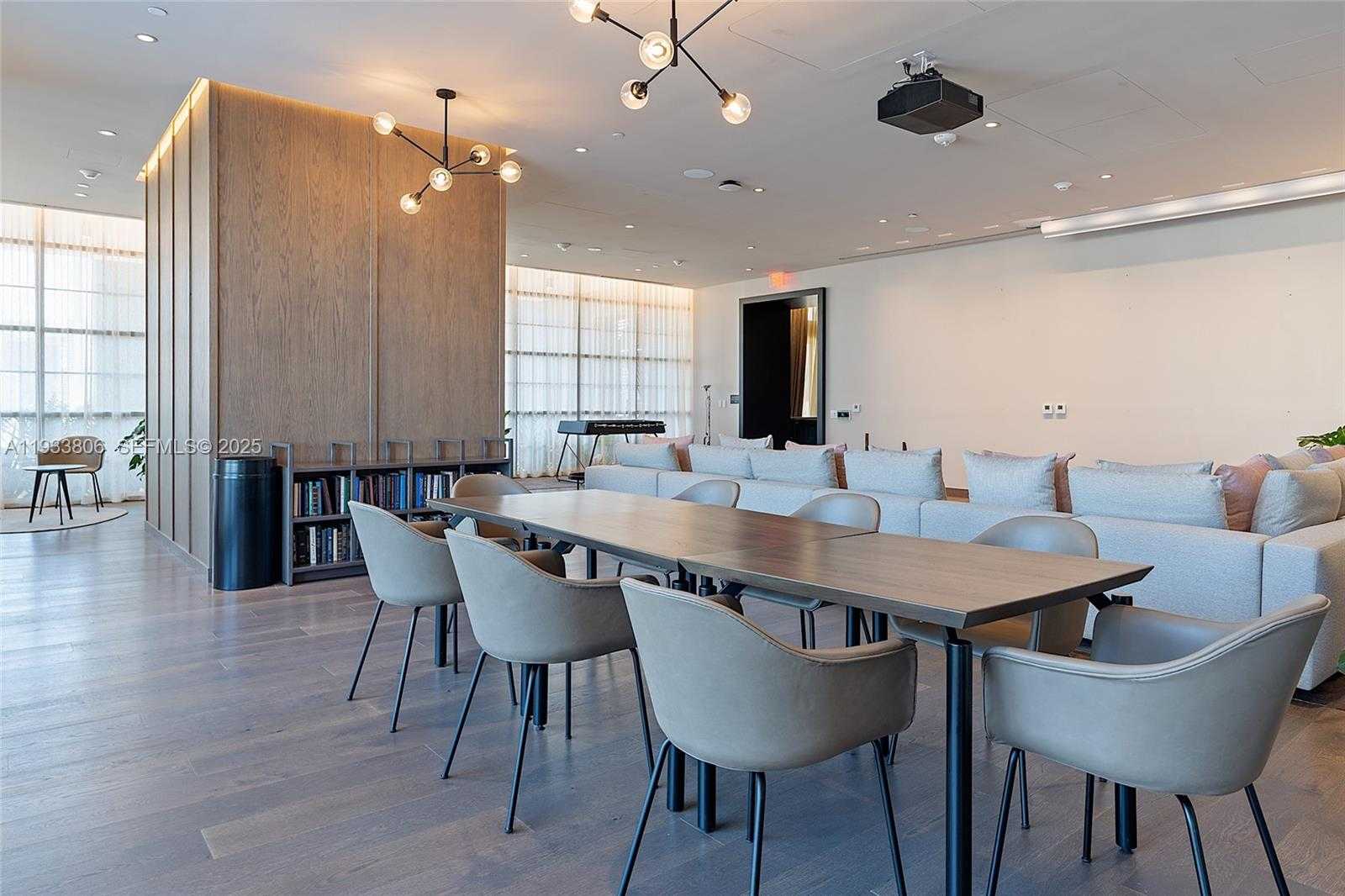 Small Image of 159 NORTH EAST 6TH ST #5016, Miami Number 57