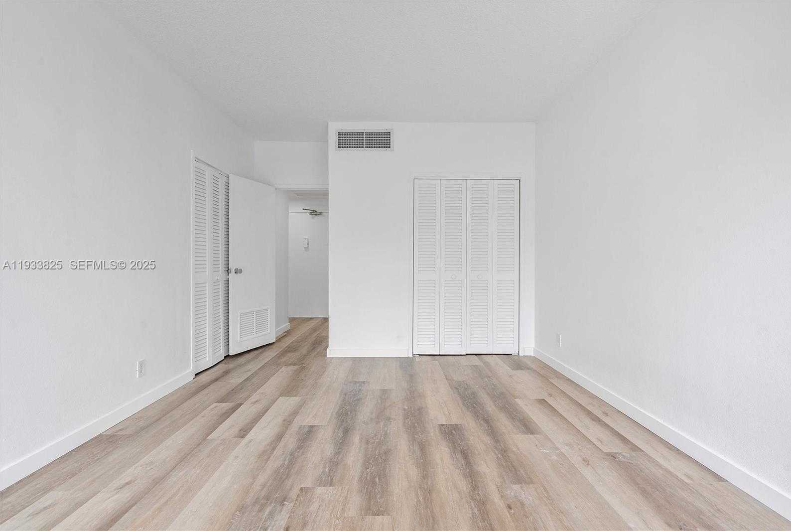 Small Image of 880 NORTH EAST 69TH ST #2K, Miami Number 14