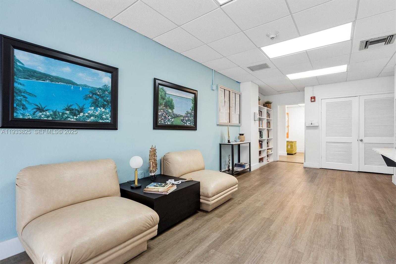 Small Image of 880 NORTH EAST 69TH ST #2K, Miami Number 21