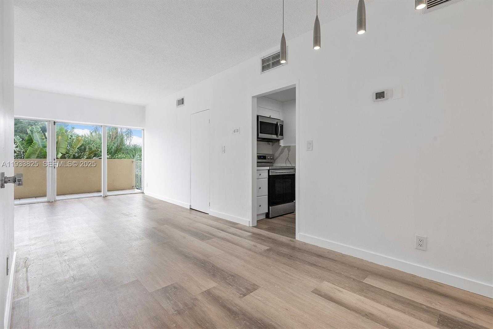 Small Image of 880 NORTH EAST 69TH ST #2K, Miami Number 8