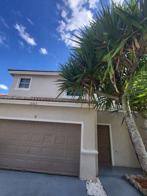 Small Image of 13012 NORTH WEST 8TH ST, Pembroke Pines Number 5
