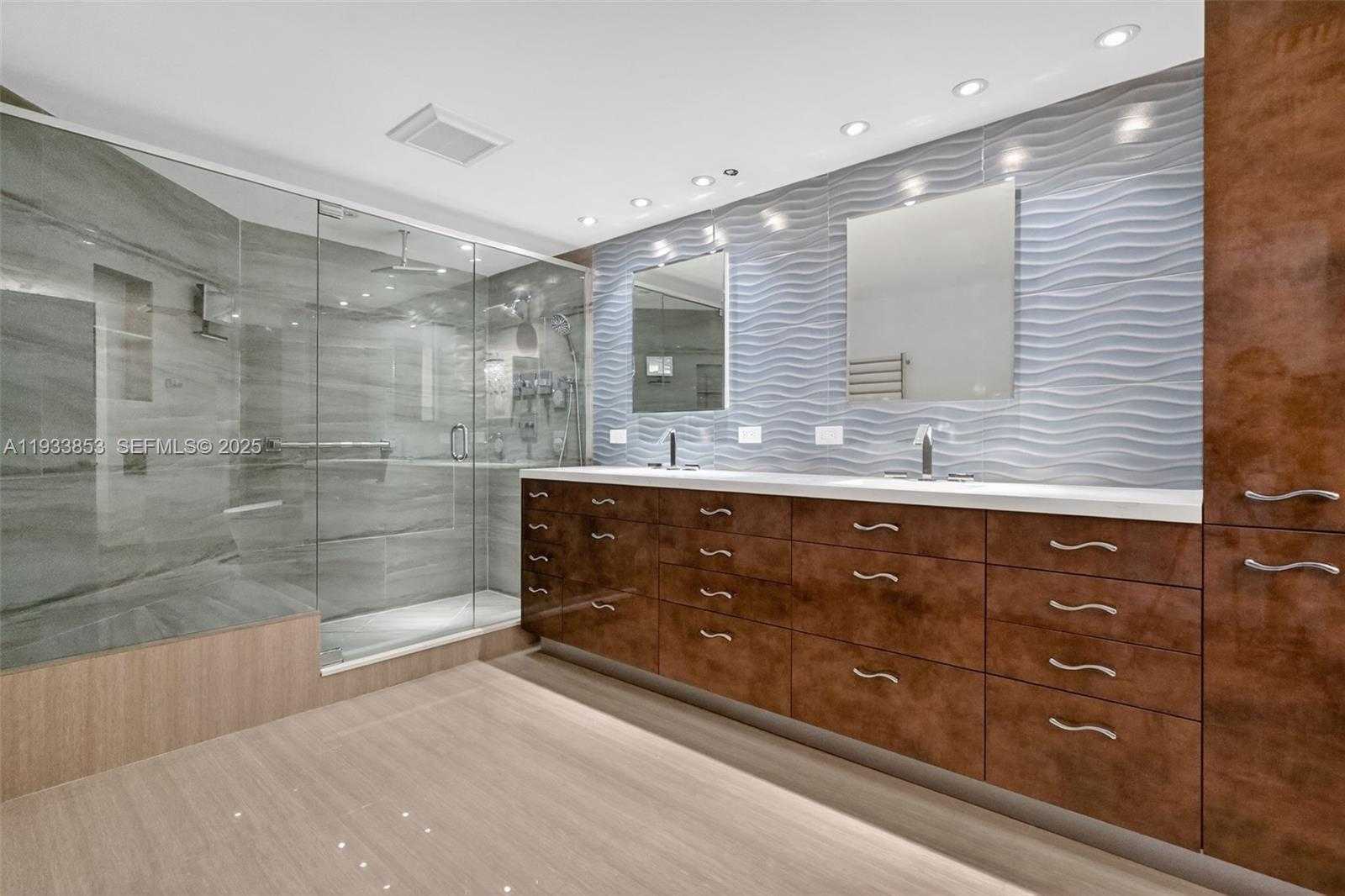 Small Image of 4000 ISLAND BLVD #1507, Aventura Number 20