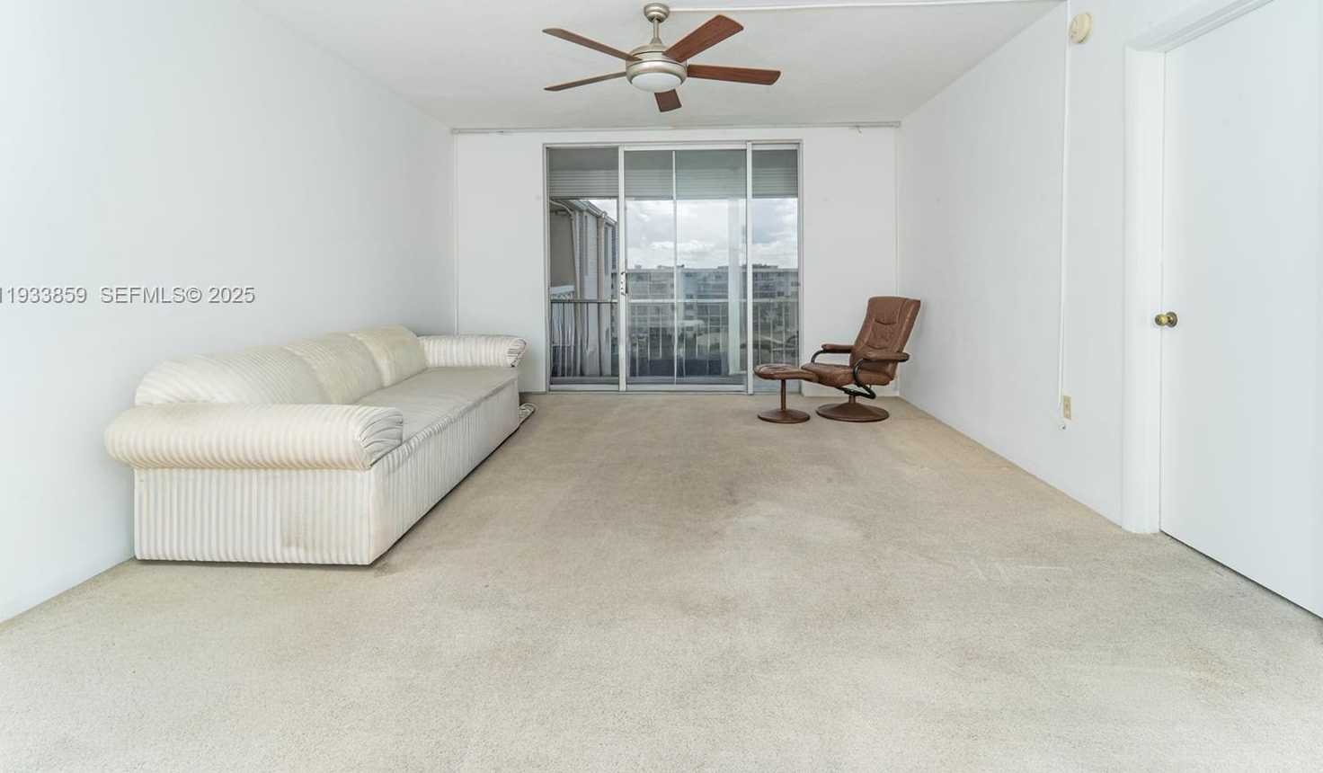Small Image of 2855 LEONARD DR #H607, Aventura Number 7