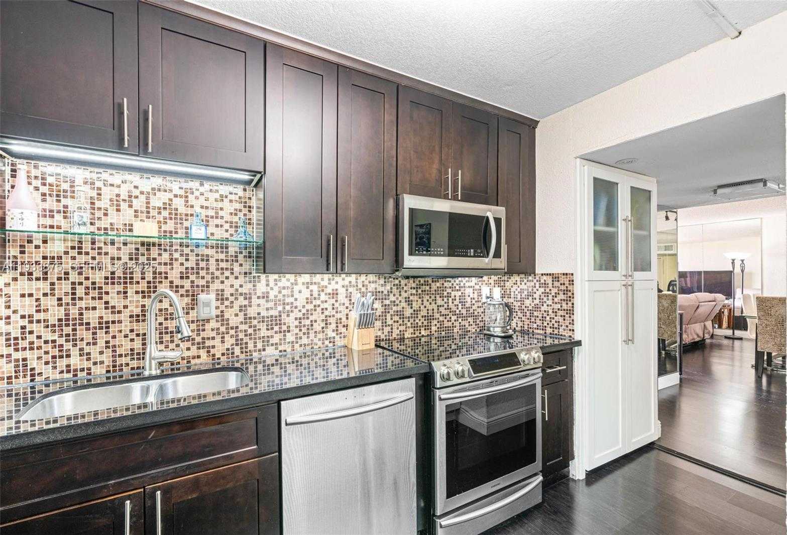 Small Image of 500 THREE ISLANDS BLVD #1112, Hallandale Beach Number 10